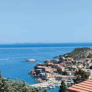 https://isola-del-giglio-casa-nico-e-casa-camilla-monticello.it-tuscanyhotel.com